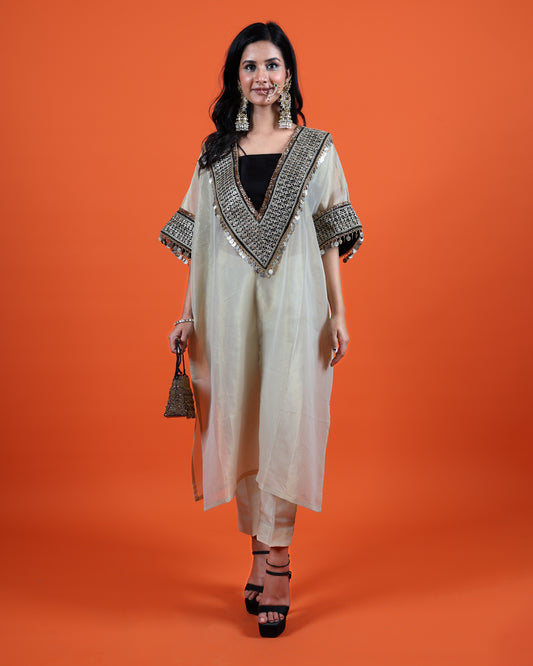 Golden Kaftan Trio